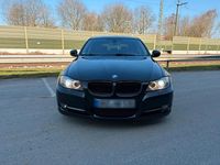 Gebraucht BMW 325 204 PS (150 kW) 2010 Schwarz Kombi
