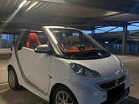 Gebraucht Smart ForTwo Cabrio Passion 75 PS (55 kW) 2014 Weiß Cabrio