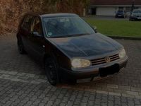 Gebraucht VW Golf IV Edition 75 PS (55 kW) 2001 Schwarz Kleinwagen