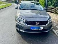 Gebraucht Fiat Tipo Pop 95 PS (69 kW) 2016 Grau Limousine
