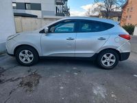 Gebraucht Hyundai Tucson 184 PS (135 kW) 2012 Silber SUV