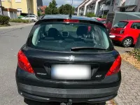 Gebraucht Peugeot 207 73 PS (53 kW) 2009 Schwarz Kleinwagen