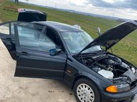 Gebraucht BMW 316 105 PS (77 kW) 2000 Schwarz Limousine