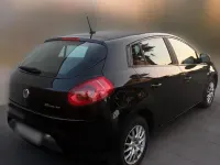 Gebraucht Fiat Bravo 90 PS (66 kW) 2011 Schwarz Kleinwagen