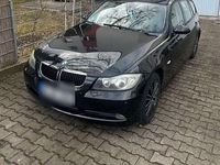 Gebraucht BMW 320 2007 Schwarz Kombi