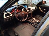 Gebraucht BMW 320 190 PS (139 kW) 2019 Grau Kombi