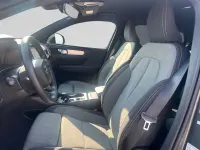 Gebraucht Volvo XC40 Core 163 PS (119 kW) 2025 Forrest lake SUV