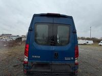 Gebraucht Iveco Daily 156 PS (114 kW) 2018 Blau Van