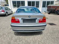 Gebraucht BMW 320 Sport Line 136 PS (100 kW) 2001 Silber Limousine