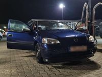 Gebraucht Opel Astra 75 PS (55 kW) 2002 Blau Limousine
