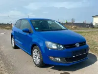 Gebraucht VW Polo 60 PS (44 kW) 2013 Blau Kleinwagen