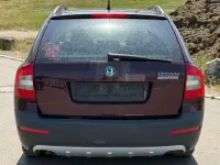 Gebraucht Skoda Octavia 140 PS (102 kW) 2010 Rot Kombi