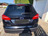 Gebraucht Ford Focus Titanium 120 PS (88 kW) 2018 Schwarz Kombi