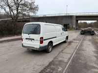 Gebraucht Toyota HiAce 95 PS (69 kW) 2009 Weiß Limousine