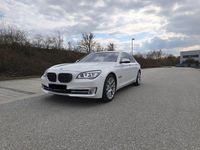 Gebraucht BMW 750 449 PS (330 kW) 2013 Weiß Limousine