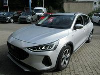 Gebraucht Ford Focus Active 125 PS (91 kW) 2022 Silber Limousine