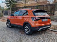 Gebraucht VW T-Cross Active 95 PS (69 kW) 2023 Orange SUV