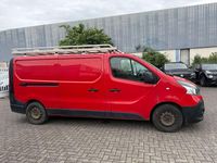 Gebraucht Renault Trafic 125 PS (91 kW) 2017 Rot Van / Kleinbus