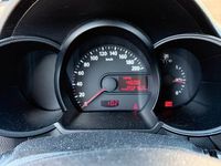 Gebraucht Kia Picanto Attract 69 PS (50 kW) 2012 Schwarz Kleinwagen