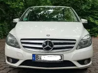 Gebraucht Mercedes 180 22 PS (16 kW) 2012 Limousine