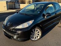 Gebraucht Peugeot 207 68 PS (50 kW) 2008 Schwarz Kleinwagen