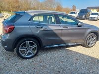 Gebraucht Mercedes GLA180 AMG 122 PS (89 kW) 2018 Grau SUV