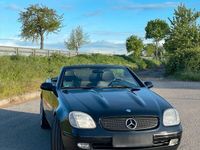 gebraucht Mercedes SLK200 Cabrio Schwarz Schalter 18“ 8 fach