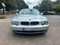 Gebraucht BMW 735 272 PS (200 kW) 2002 Silber Limousine