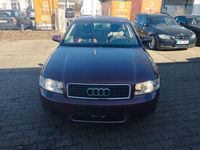 Gebraucht Audi A4 131 PS (96 kW) 2002 Rot Limousine