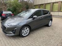 Gebraucht Ford Fiesta Titanium 101 PS (74 kW) 2023 Grau Kleinwagen