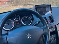 Gebraucht Peugeot 207 105 PS (77 kW) 2011 Grau Coupé