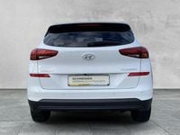Gebraucht Hyundai Tucson Advantage 132 PS (97 kW) 2020 Weiß SUV