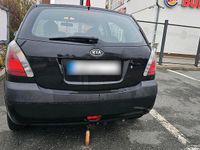 Second-hand Kia Rio 2006 Negru Hatchback
