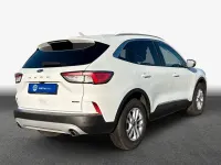 Używany Ford Kuga Titanium 152 KM (111 kW) 2022 Biały SUV