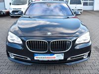 Gebraucht BMW 750L 381 PS (280 kW) 2013 Azuritschwarz metallic Limousine