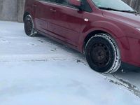 Gebraucht Ford Focus Ghia 100 PS (73 kW) 2005 Rot Coupé