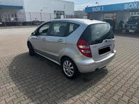 Gebraucht Mercedes A200 136 PS (100 kW) 2007 Silber Kleinwagen