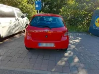 Gebraucht Toyota Yaris 69 PS (50 kW) 2007 Rot Kleinwagen