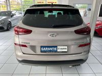 gebraucht Hyundai Tucson 2.0 CRDi Auto Premium 4WD*PANO*NAVI*TEMP*