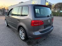Gebraucht VW Touran 105 PS (77 kW) 2011 Grau Van / Kleinbus