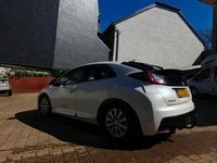 Gebraucht Honda Civic 141 PS (103 kW) 2015 Weiß Kleinwagen