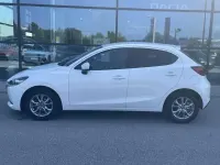 Gebraucht Mazda 2 Exclusive-Line 75 PS (55 kW) 2023 Weiß Kleinwagen