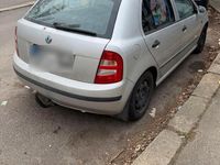 Gebraucht Skoda Fabia 75 PS (55 kW) 2003 Silber Kleinwagen