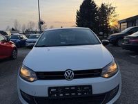 Gebraucht VW Polo Style 60 PS (44 kW) 2012 Weiß Kleinwagen