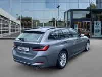 Gebraucht BMW 320 184 PS (135 kW) 2023 Grau Kombi