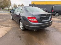 Gebraucht Mercedes C180 156 PS (114 kW) 2010 Grau Limousine