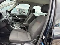 Gebraucht Ford Galaxy Trend 145 PS (106 kW) 2009 Schwarz Van / Kleinbus