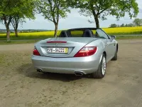 Gebraucht Mercedes SLK200 184 PS (135 kW) 2013 Silber Cabrio
