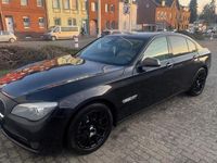 Gebraucht BMW 730 245 PS (180 kW) 2011 Schwarz Limousine