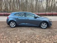 Używany Renault Mégane Intens 132 KM (97 kW) 2017 Szary Sedan/Limuzyna